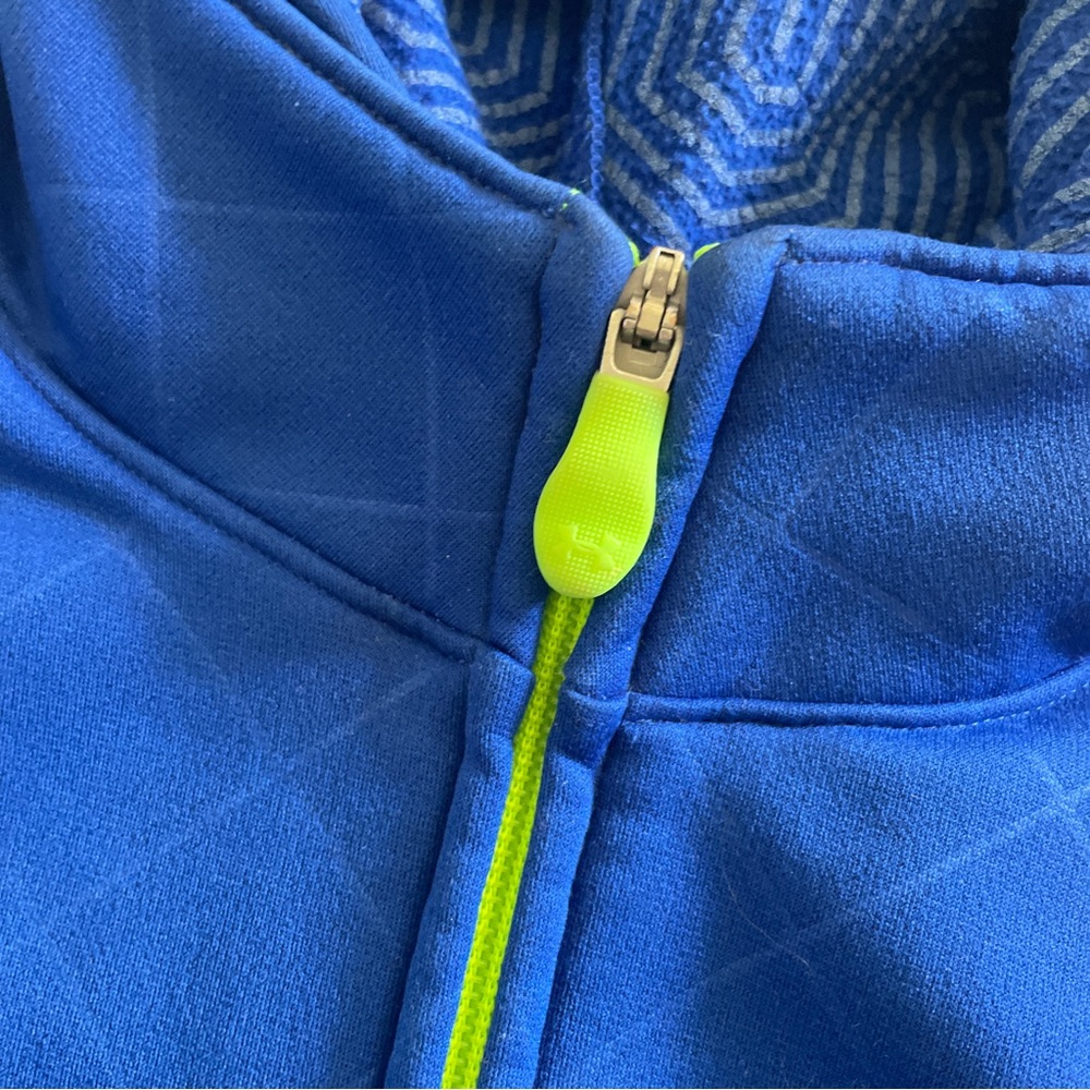 Under Armour Jacket - Picture 2 of 7